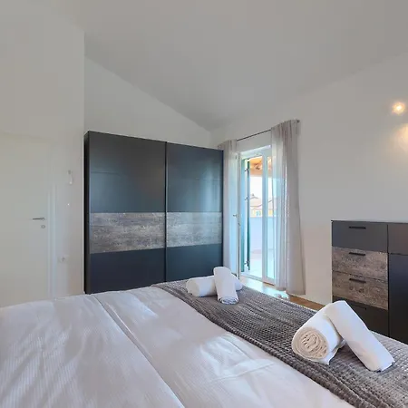 Victoria Brtonigla Holiday home
