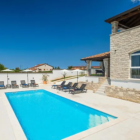 Victoria Brtonigla Holiday home *